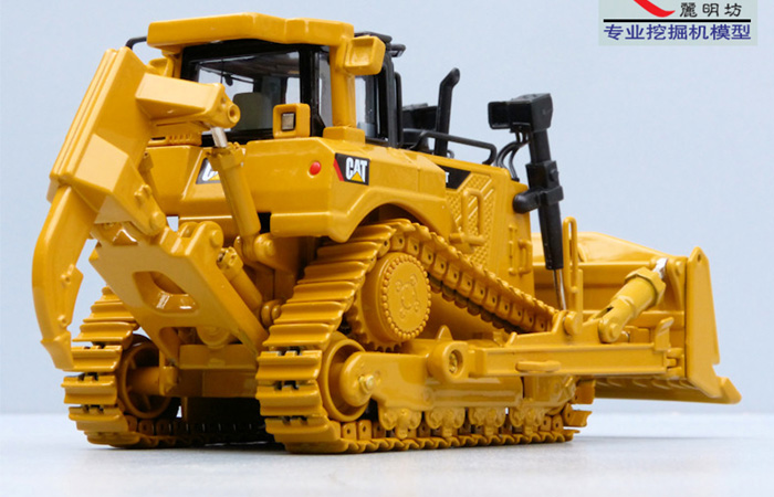 Norscot 55299 Caterpillar CAT D8T Track-Type Tractor Die-cast Model, Construction Machinery Static  model, Rescue Truck finished model, display model.