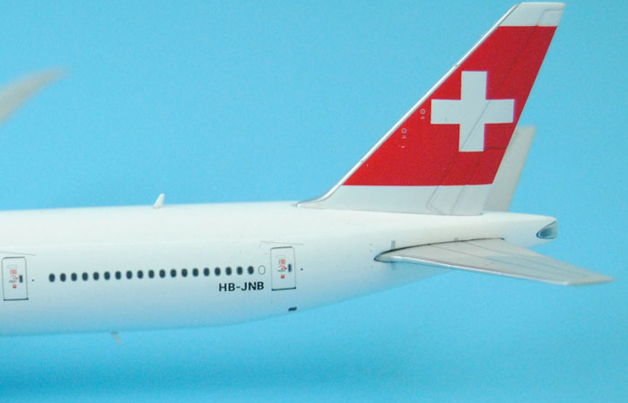 1/400 Model Airplane JC-Wings XX4684 Swiss Airlines Boeing 777-300ER HB-JNB Aircraft Diecast Model Collectibles, Scale Model, Metal Model Plane.